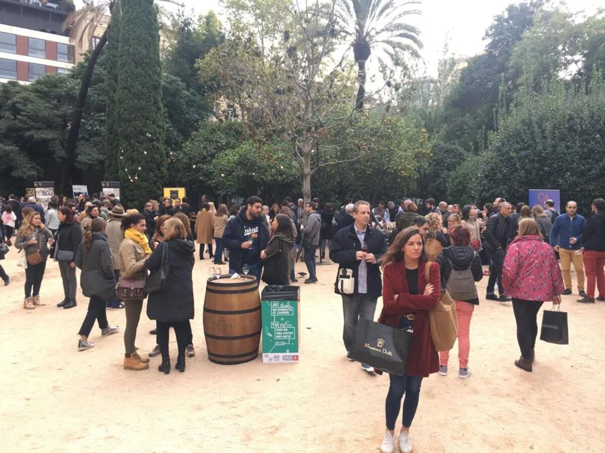 Festa del Vi Novell wine tasting at Palau Robert gardens Barcelona