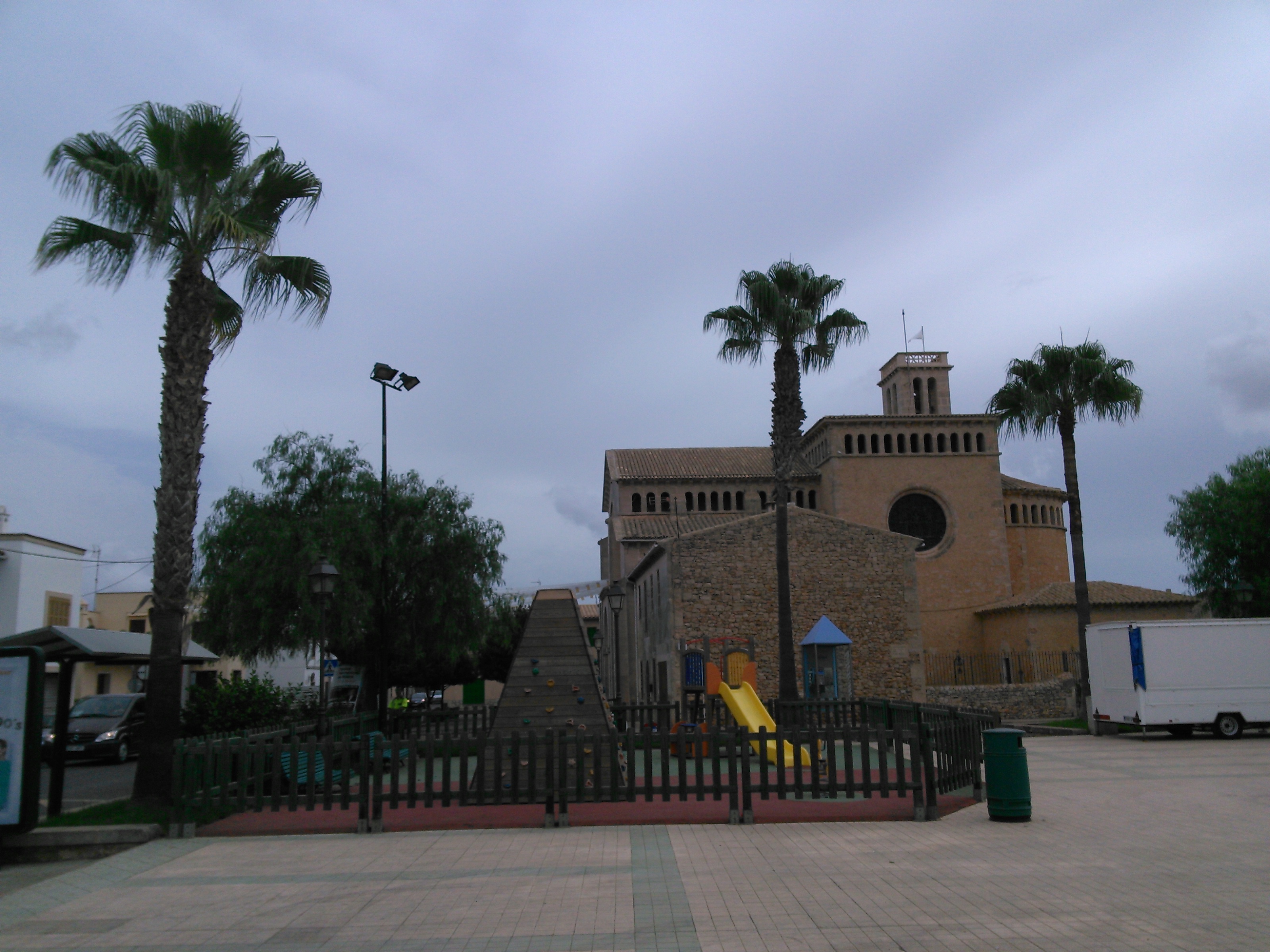 Plaça de Sant Miquel with the parish church, Calonge, Santanyí