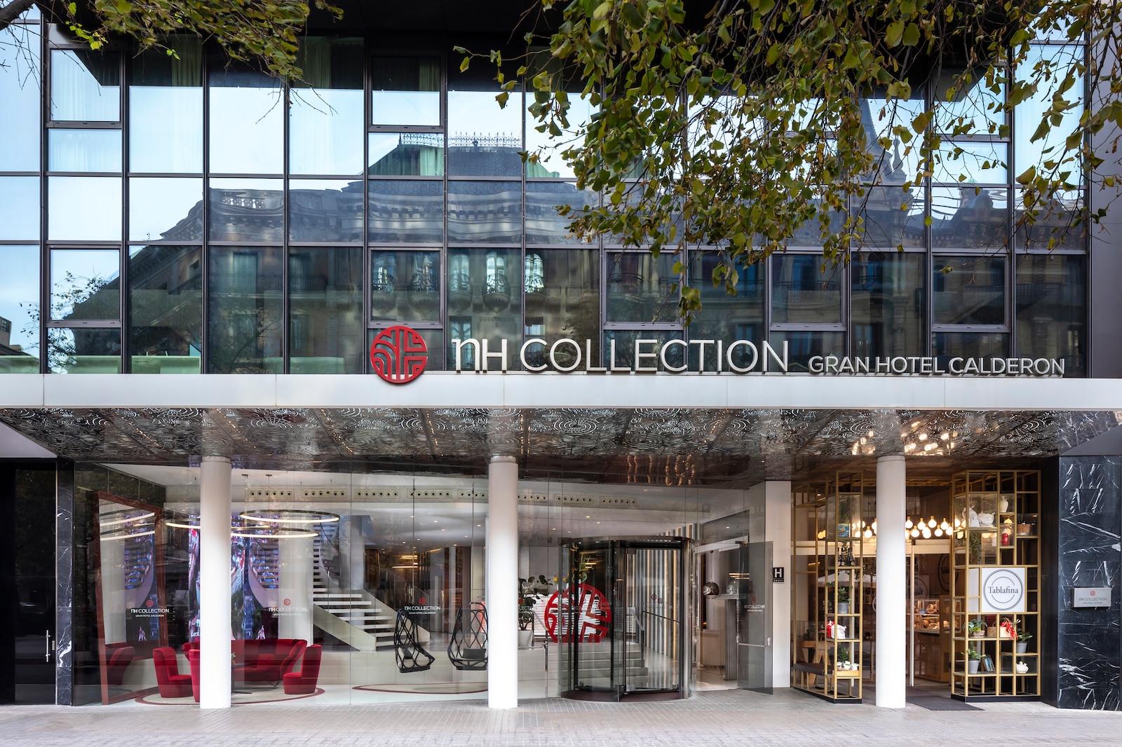 NH Collection Gran Hotel Calderón glass facade and entrance