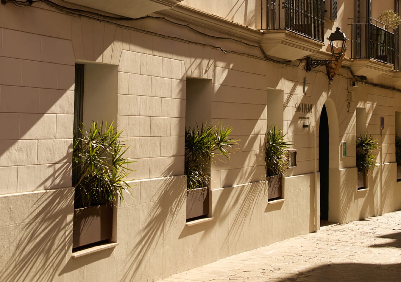 Sant Jaume Design Hotel stone facade and entrance in Palma old town