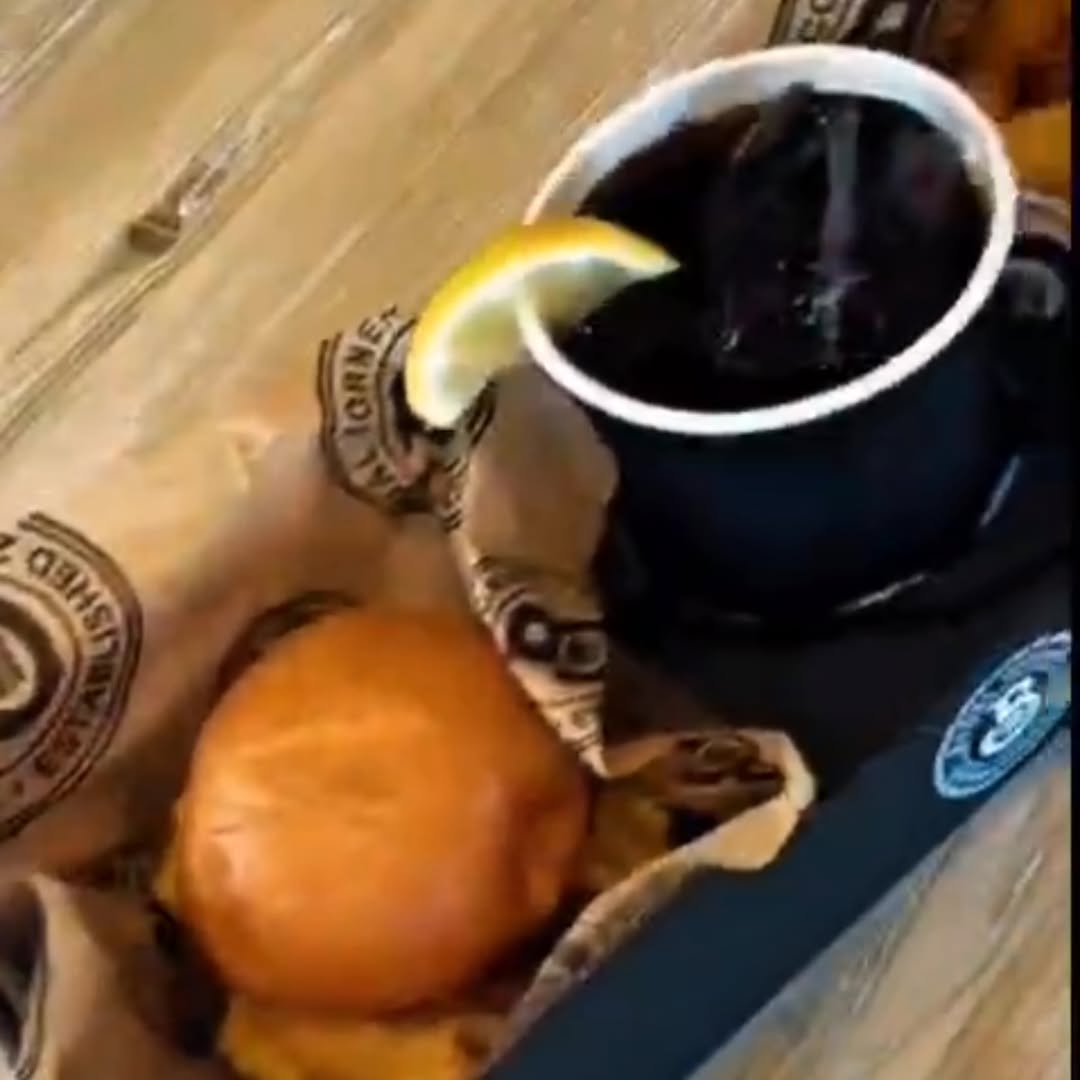 #mallorca #paguera #paguerarestaurant #badal #burger