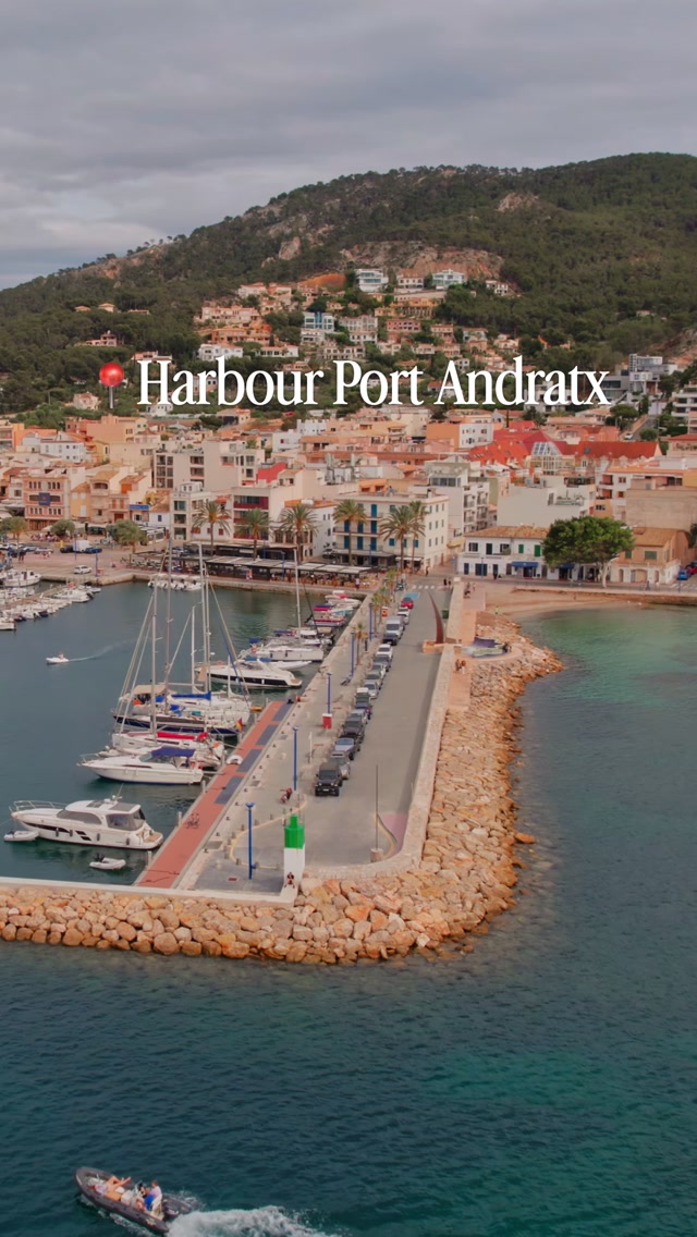 Not everything worth discovering is right on the waterfront.

Just a short walk from the harbour, you’ll find exceptiona